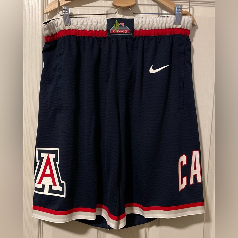 Arizona Wildcats Basketball Shorts NCAA NIKE DRI-FIT Men Size Med DQ5969-419 NEW